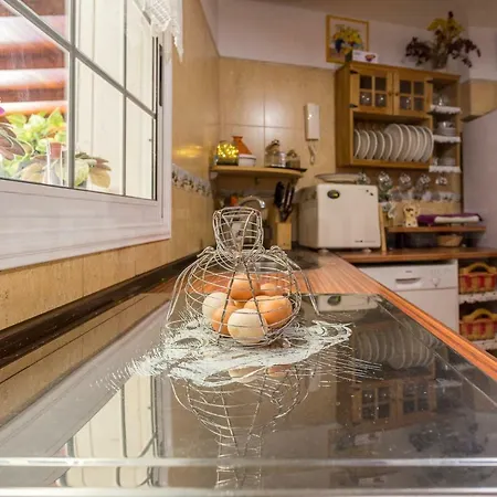 Casa Pilar Con Piscina Ferienhaus